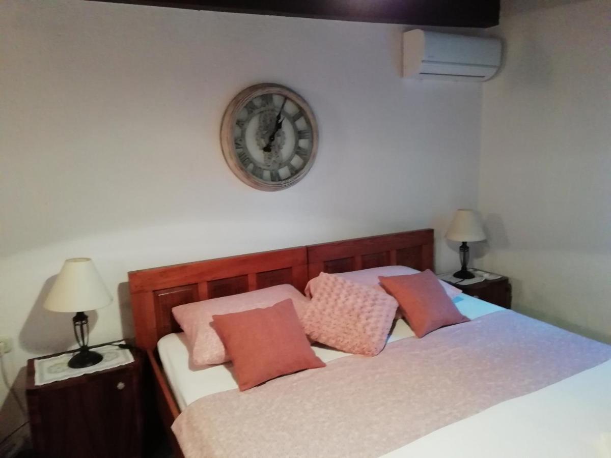 Near Beach - Butiga Appartement