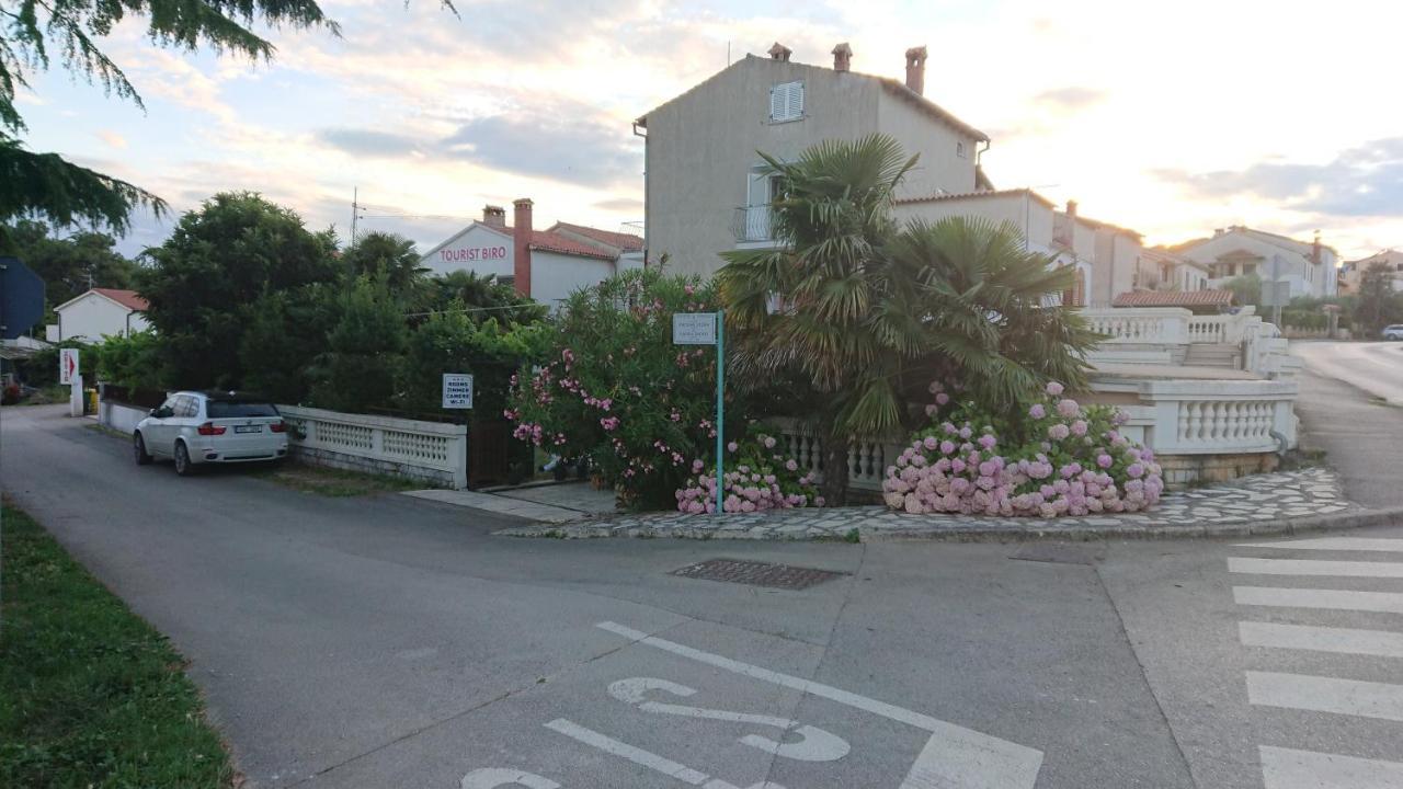 Near Beach - Butiga Appartement *
